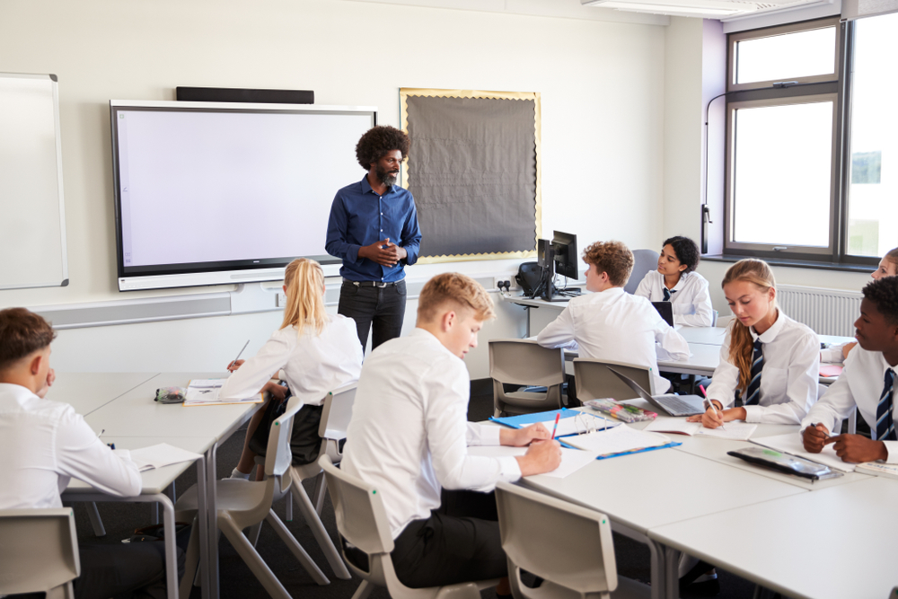 Free short course to help teachers manage classrooms